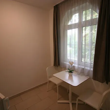 Hideaway Apartments שיופוק